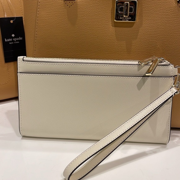 Kate Spade Madison Double Zip Wristlet Wallet Phone Case 
Meringue
NWT - Picture 2 of 16